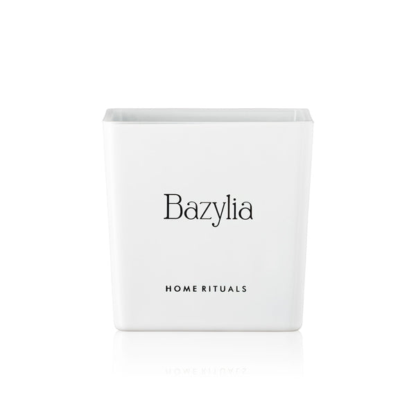 Doniczka osłonka biała z czarnym napisem Bazylia 12cm