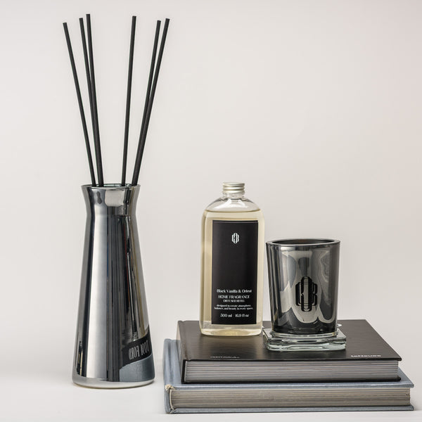 Świeca zapachowa w szkle z logo, Santal Sensual 250g