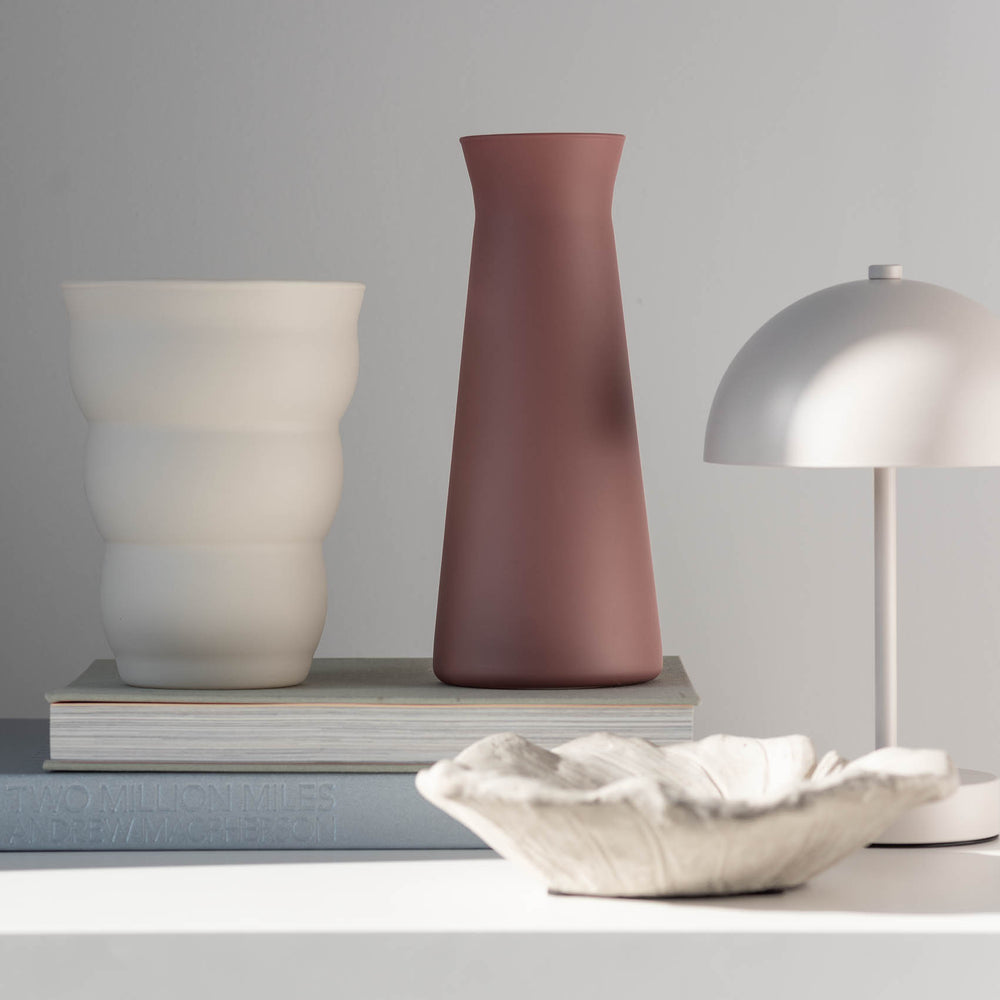 Wazon szklany wysoki SCANDI DECO bordowy H25