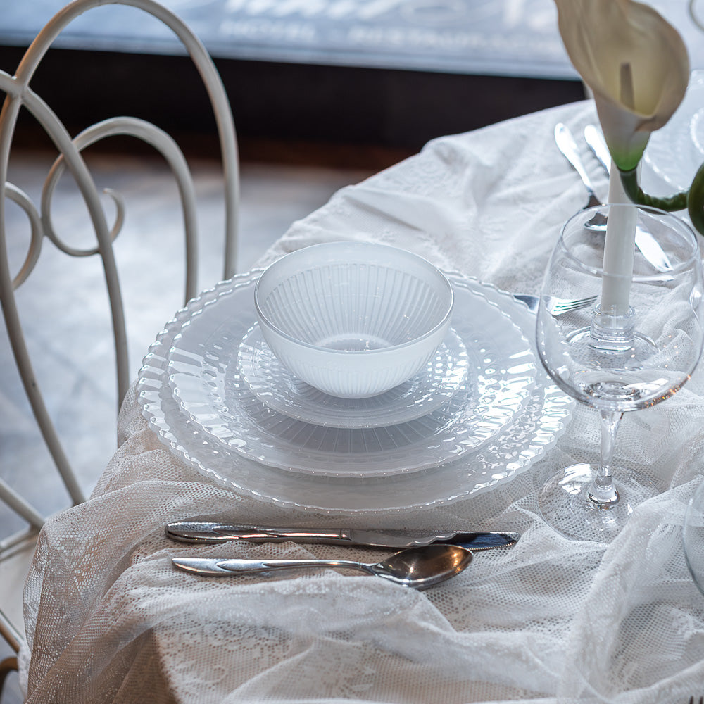 zestaw talerzy milky Elegance