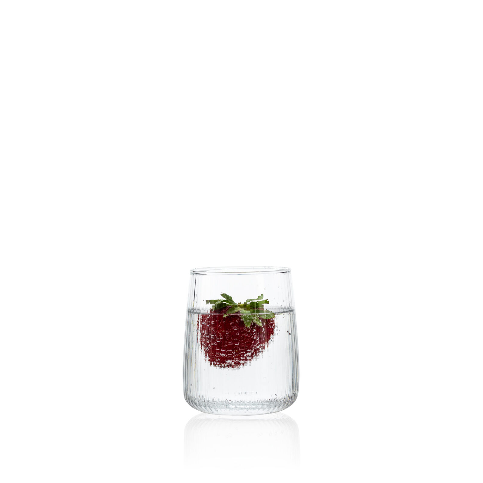 Szklanka na sok wodę lemoniadę