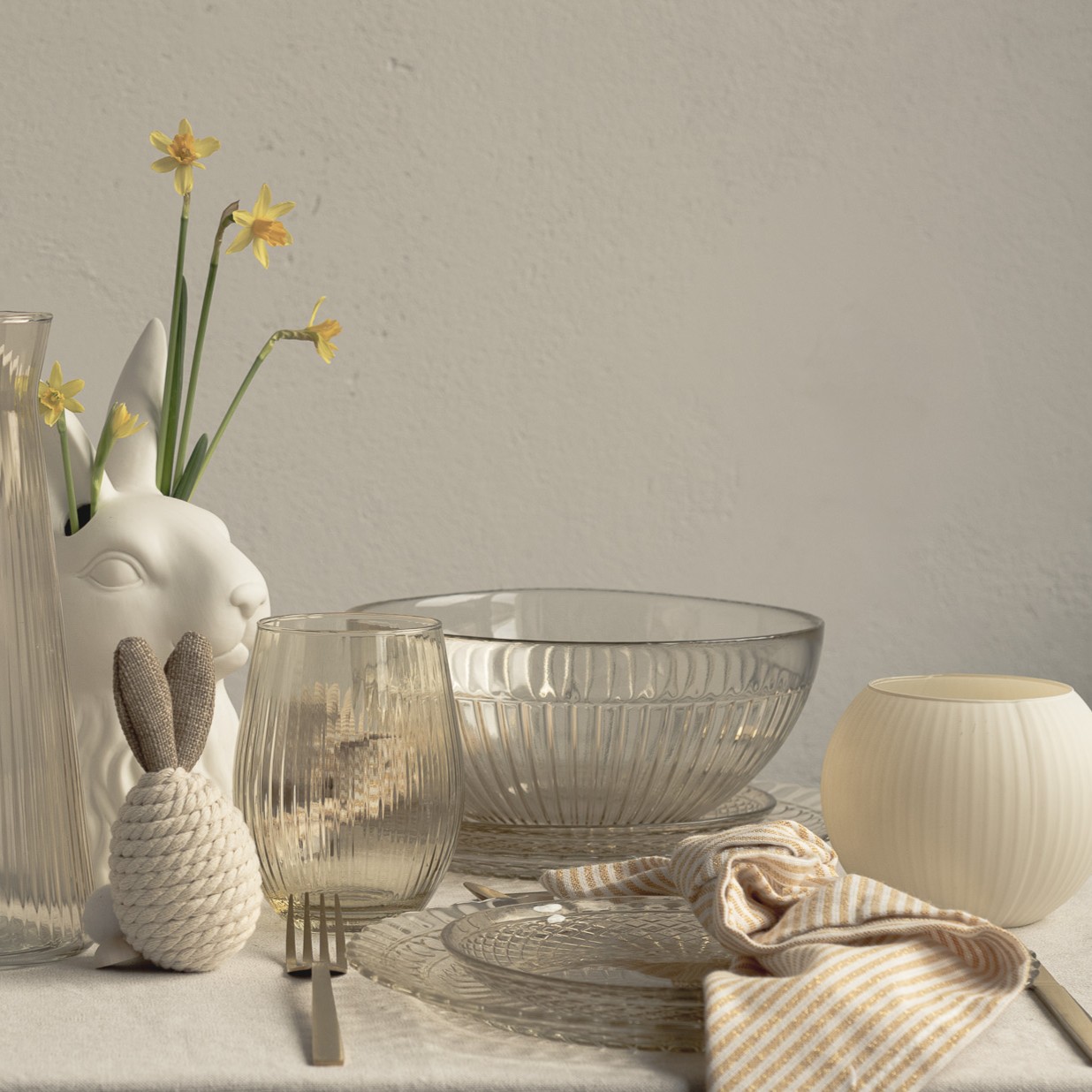 Salaterka szklana BEIGE transparent 21 cm