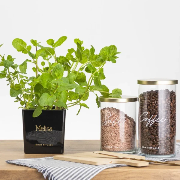 Doniczka osłonka czarna ze złotym napisem Melisa 12cm