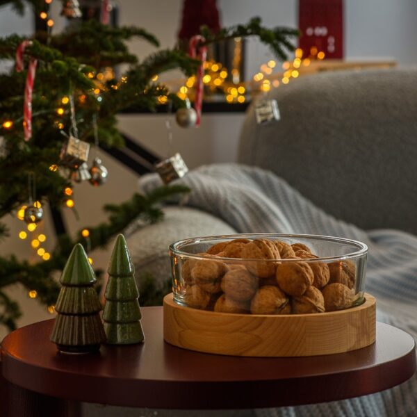 Świecznik szklany misa szer. 15 cm z drewnianą podstawką