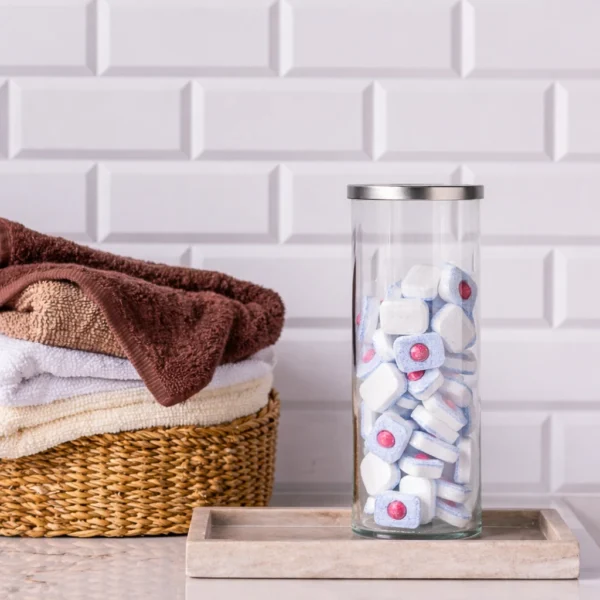 Pojemnik szklany do przechowywania PURE HOME z pokrywką metalową 29 cm